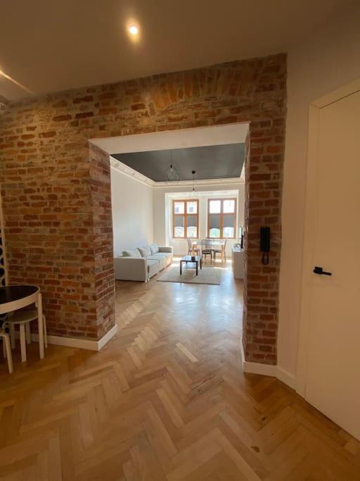 Wyjatkowy Apartament Blisko Rynku Apartman Wrocław Kültér fotó