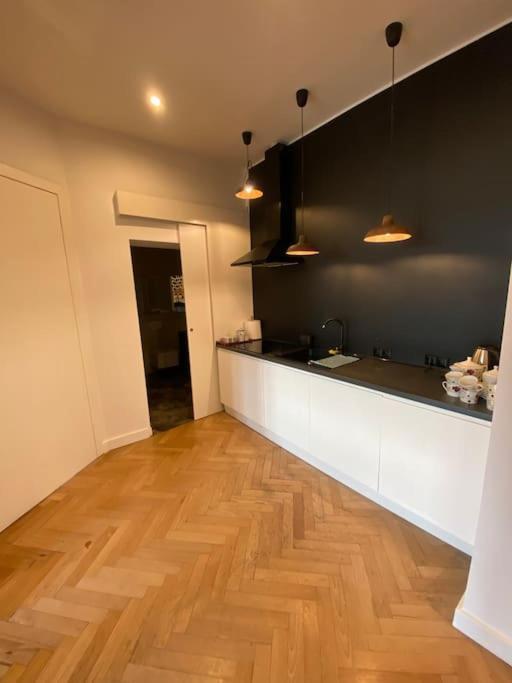 Wyjatkowy Apartament Blisko Rynku Apartman Wrocław Kültér fotó