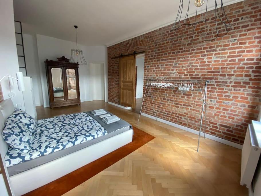 Wyjatkowy Apartament Blisko Rynku Apartman Wrocław Kültér fotó